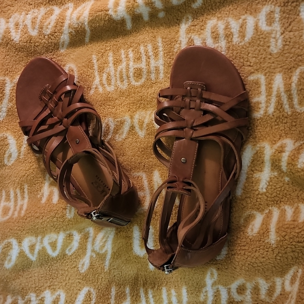 UGG gladiator sandals